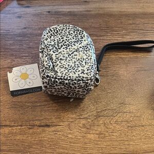 Fiorini Leopard Print Essential Oil Wristlet Pouch